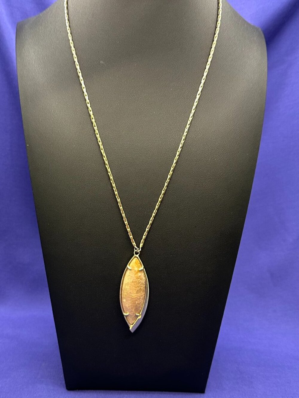 Kendra Scott “Milla” Crackle MOP Pendant Necklace